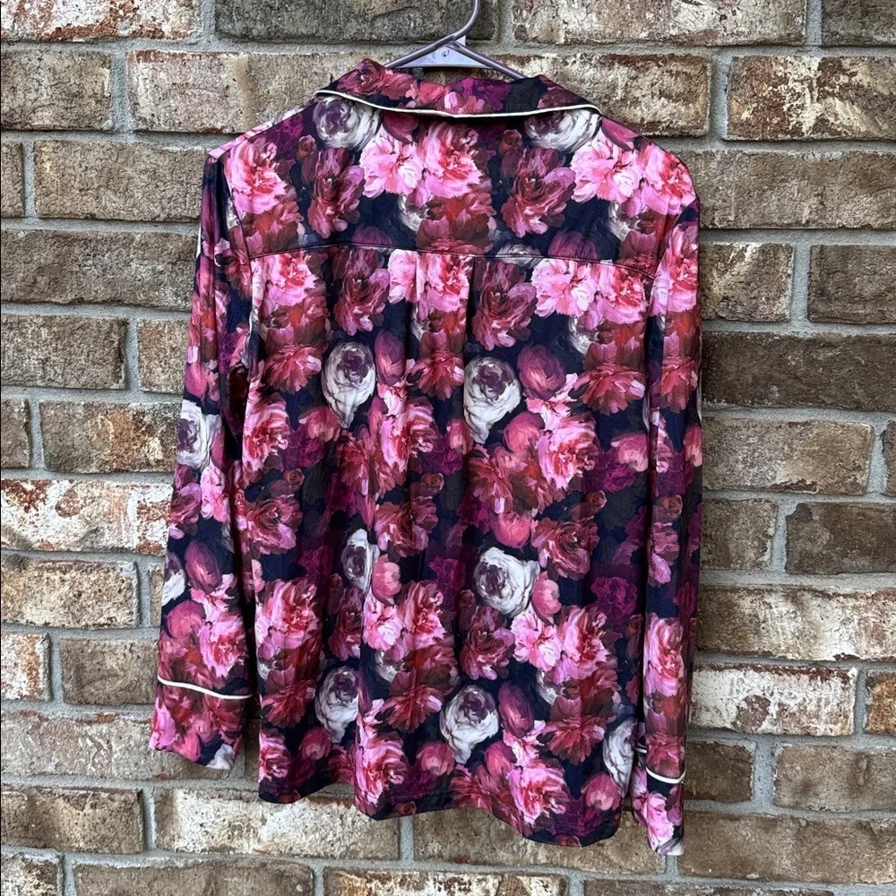Ted Baker Pink and Purple Floral Button Down Pajama Shirt size Small
